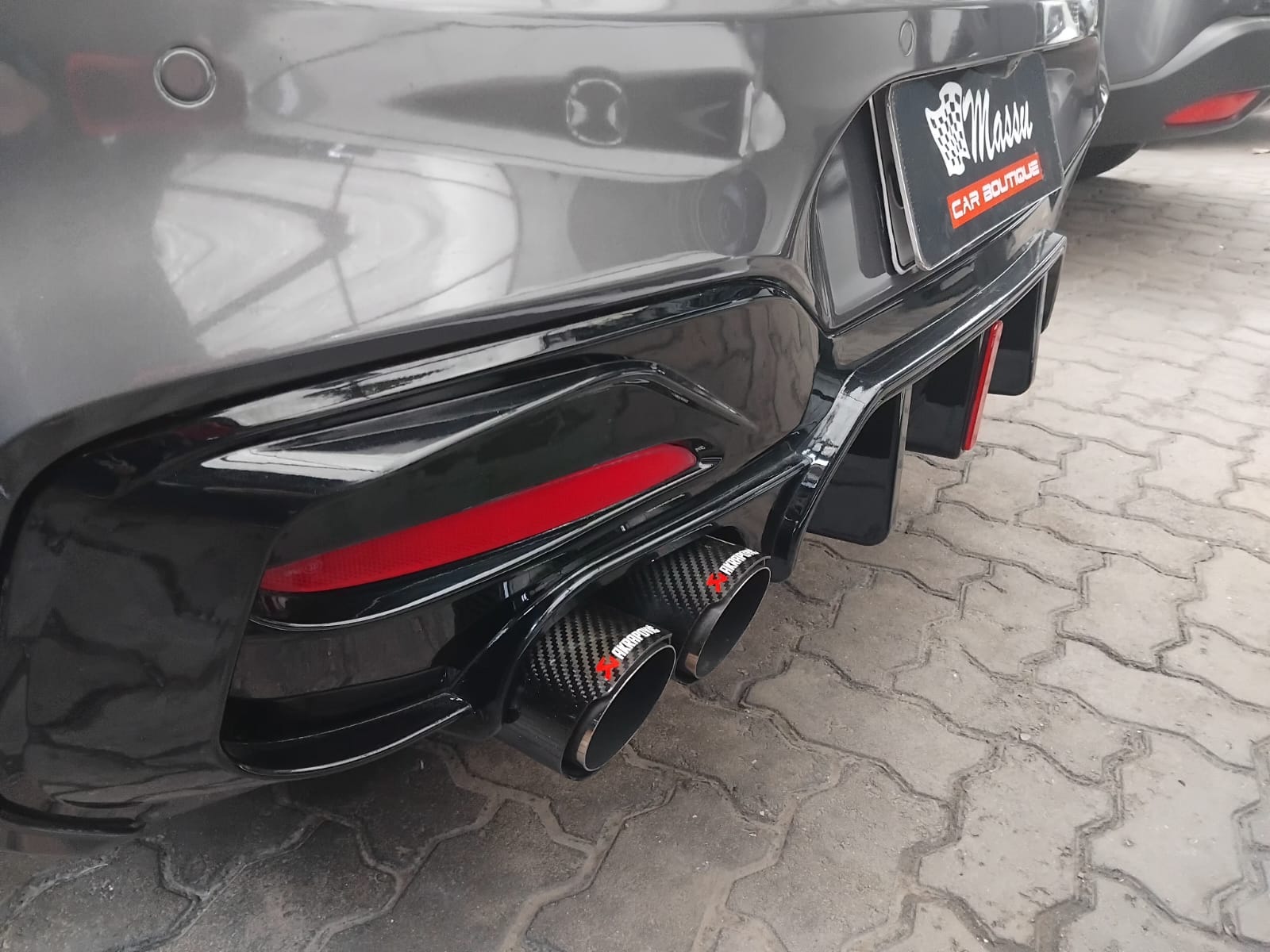 BMW 120I — foto 19 de 25