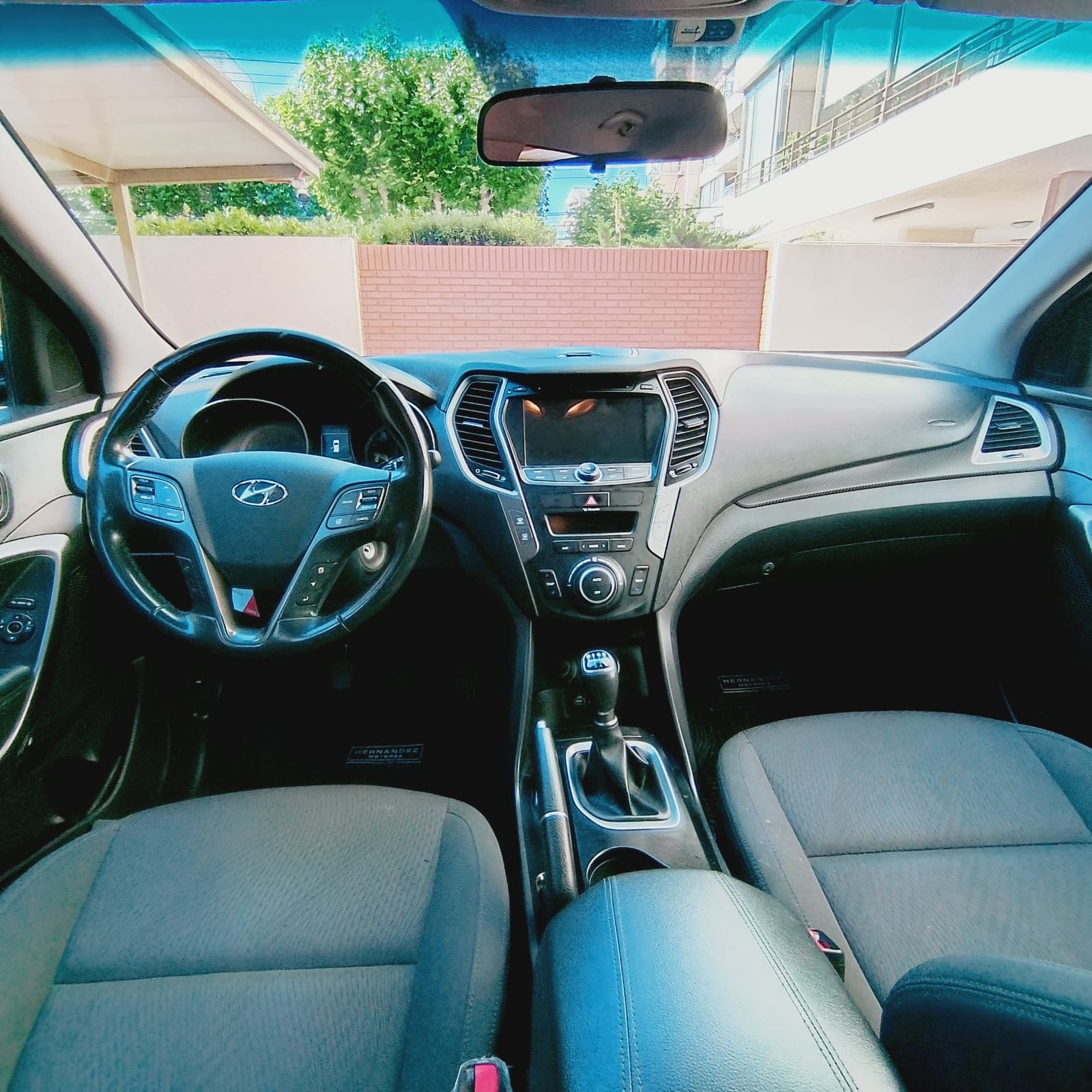 Hyundai Santa Fe — foto 13 de 15