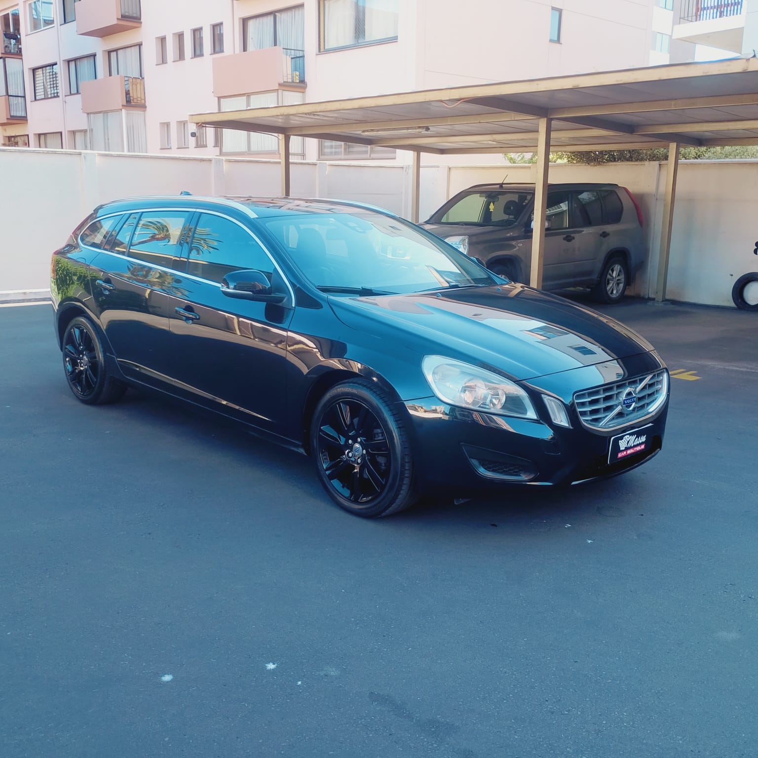 Volvo V60 — foto 7 de 20