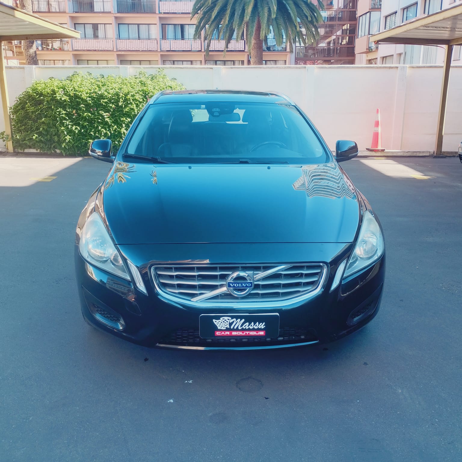 Volvo V60 — foto 8 de 20