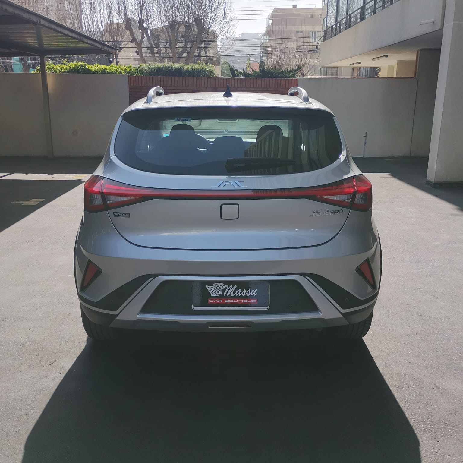 JAC Js2 — foto 3 de 16