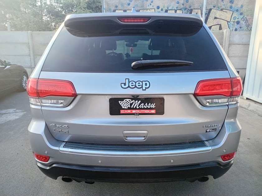 Jeep Grand Cherokee Ltd — foto 6 de 14
