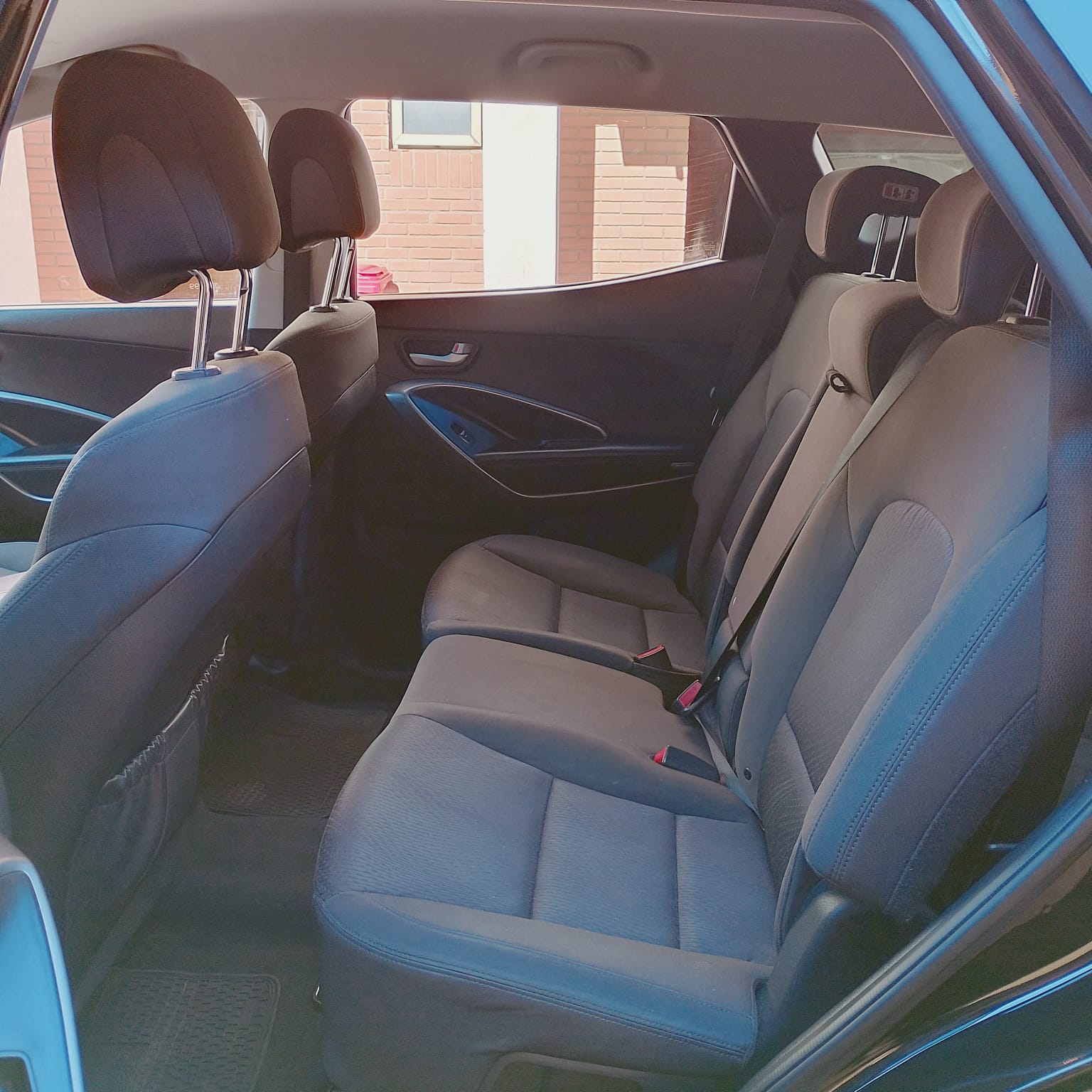 Hyundai Santa Fe — foto 12 de 15