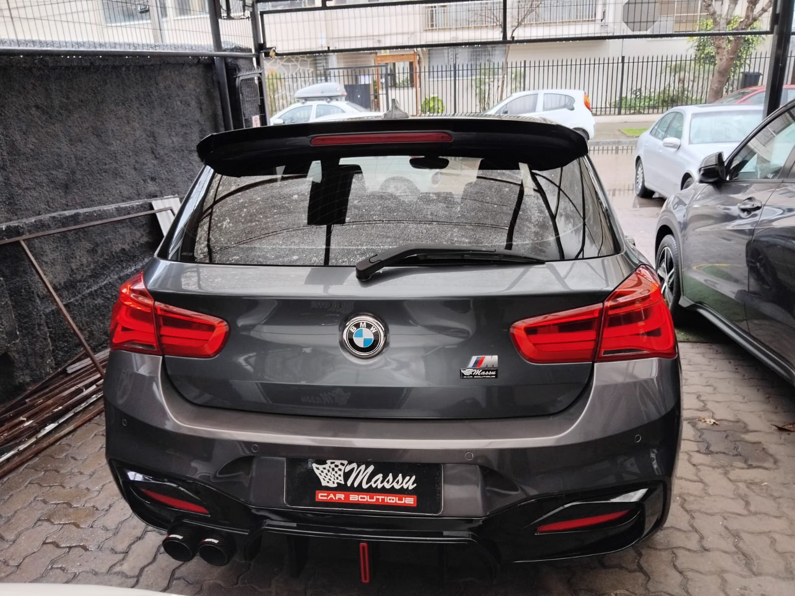 BMW 120I — foto 8 de 25