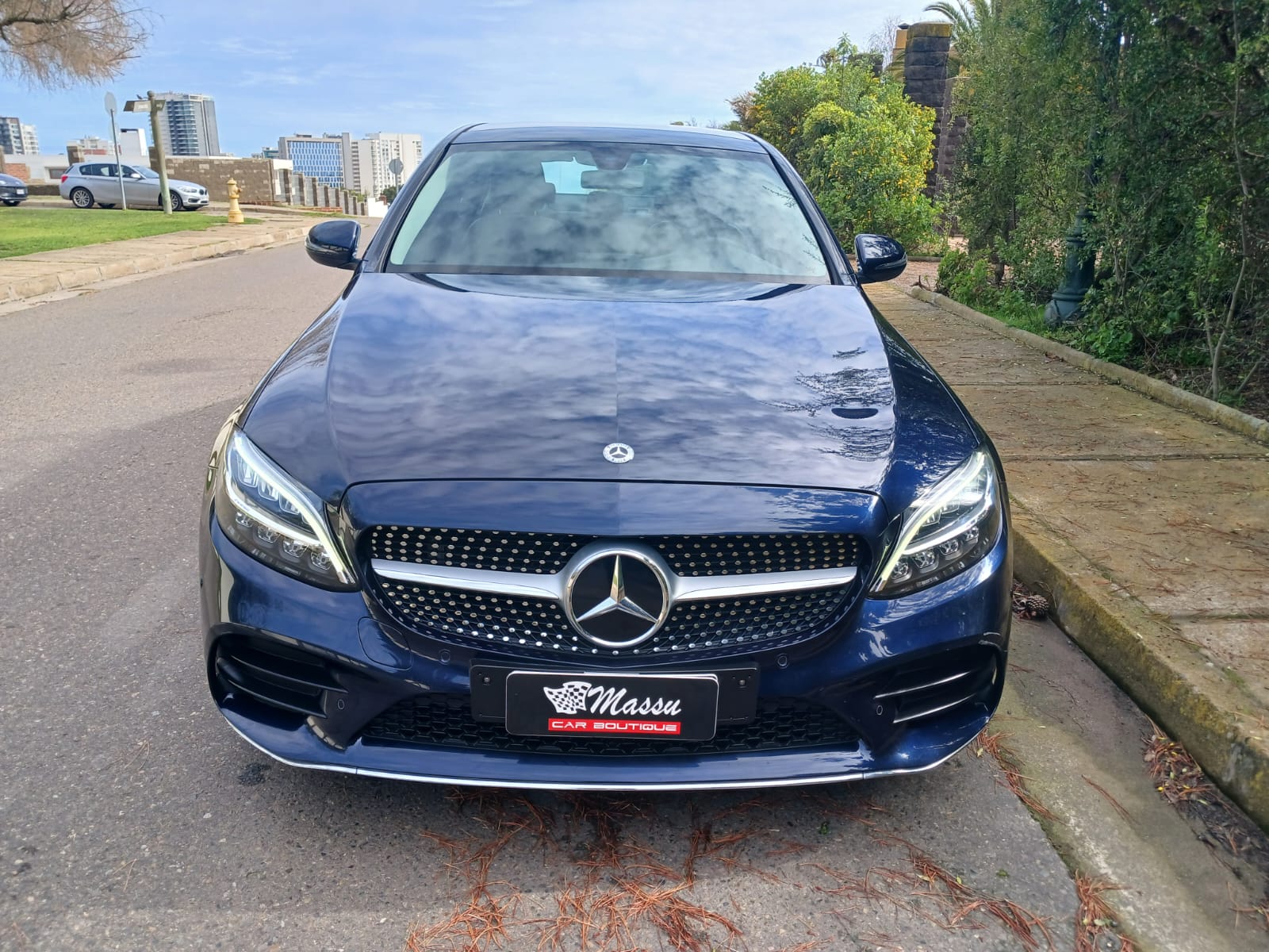 Mercedes-Benz C200 — foto 6 de 17