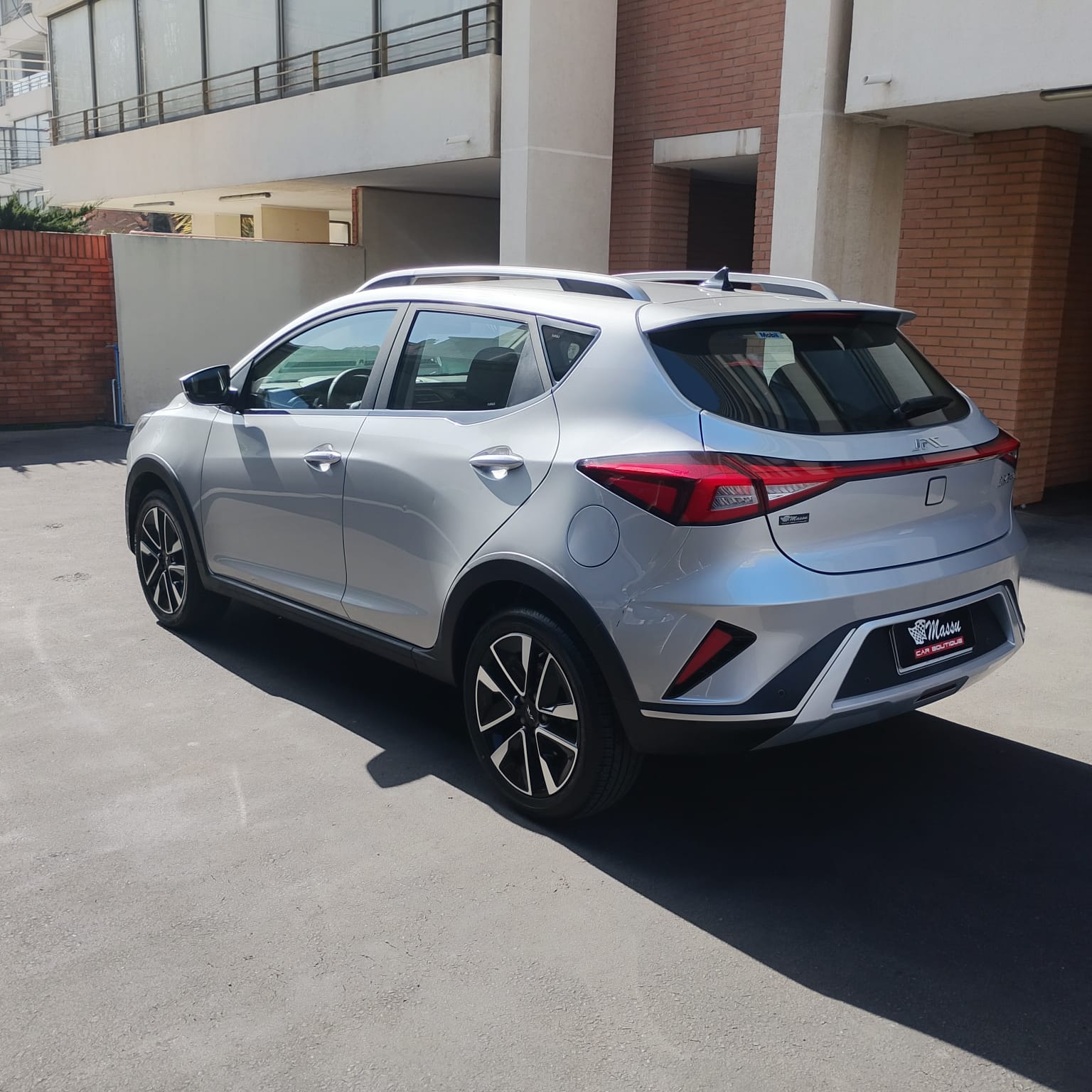 JAC Js2 — foto 2 de 16