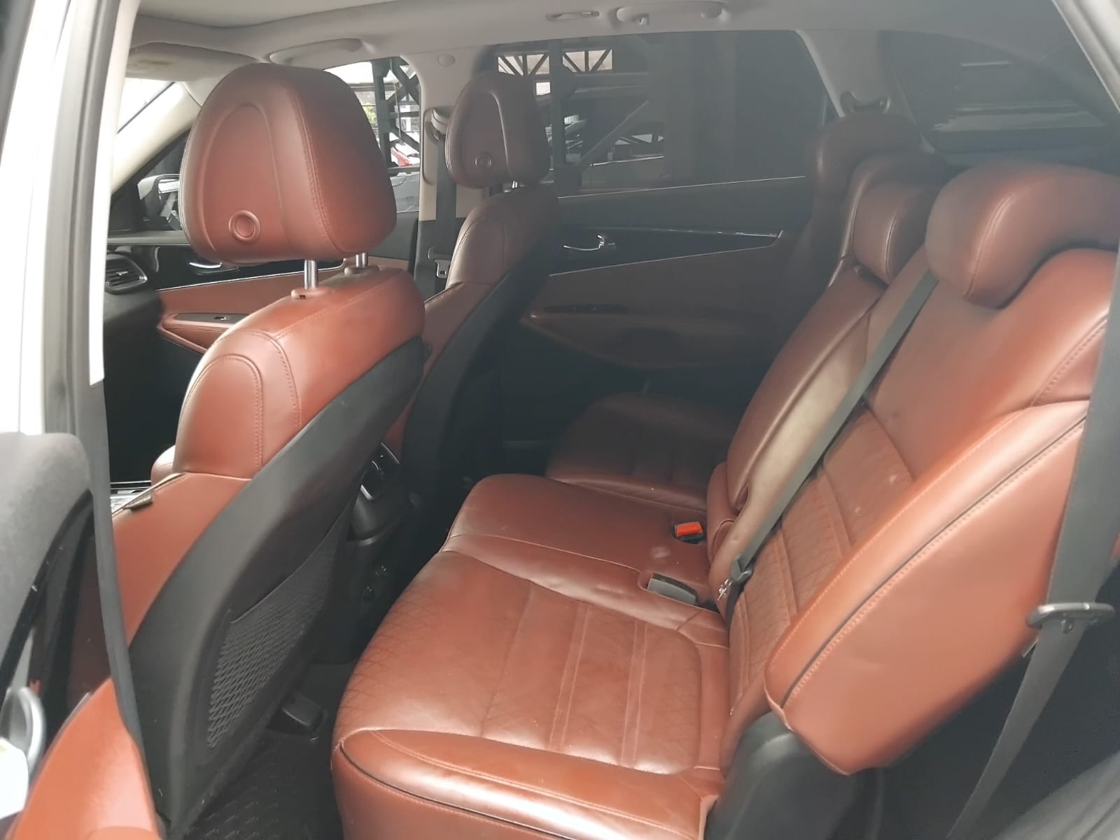 KIA Sorento — foto 16 de 16