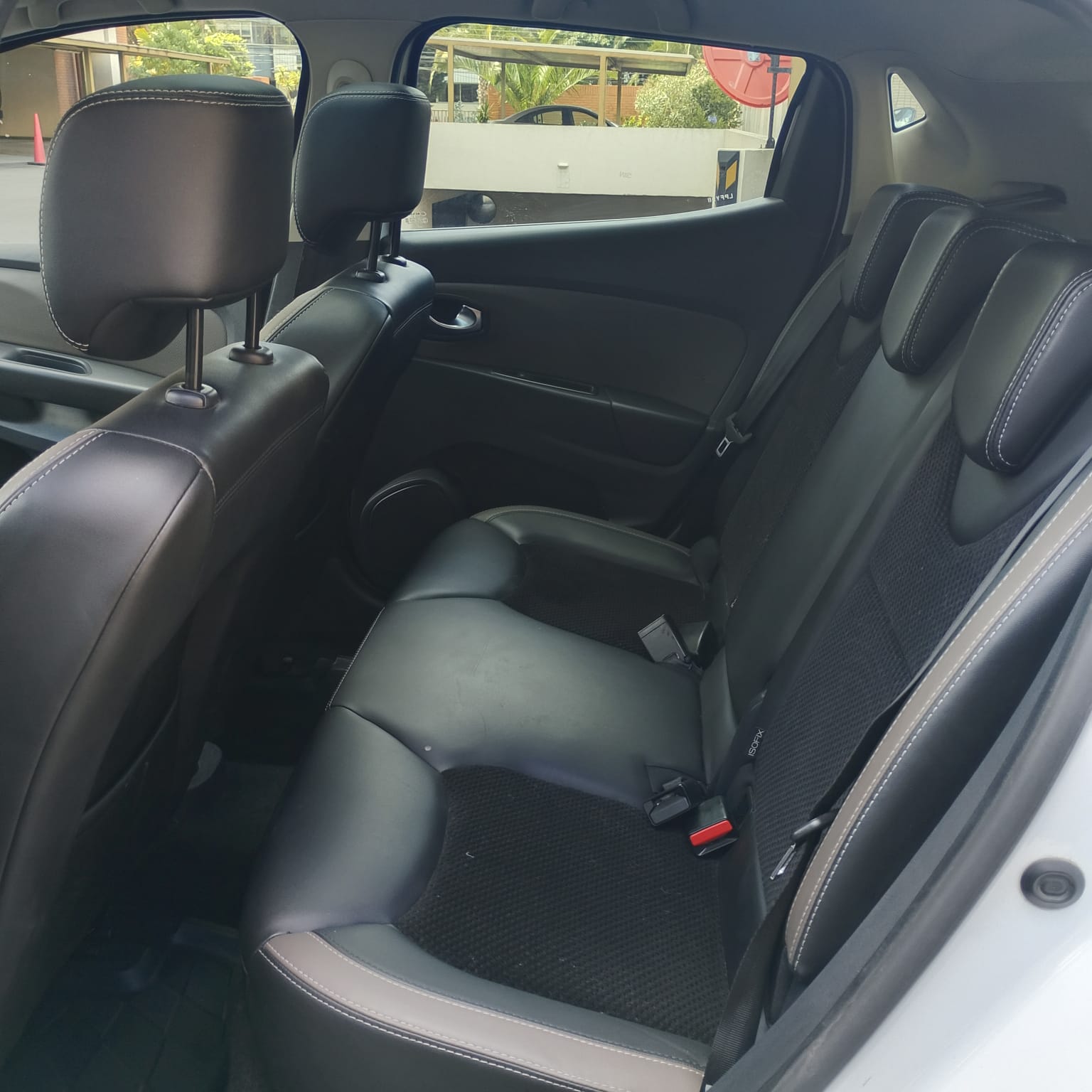 Renault Clio Iv Dynamique — foto 10 de 16