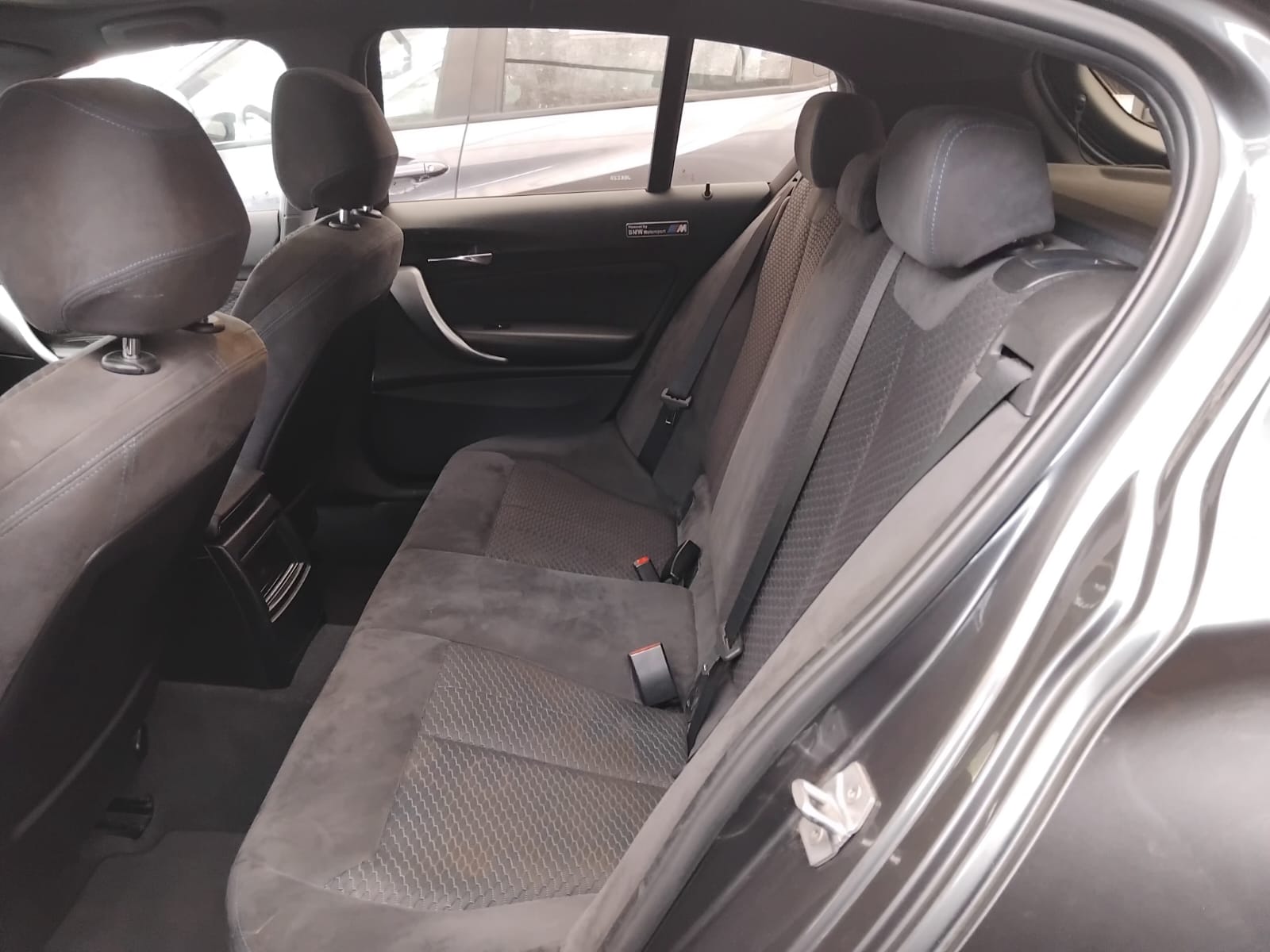 BMW 120I — foto 4 de 25