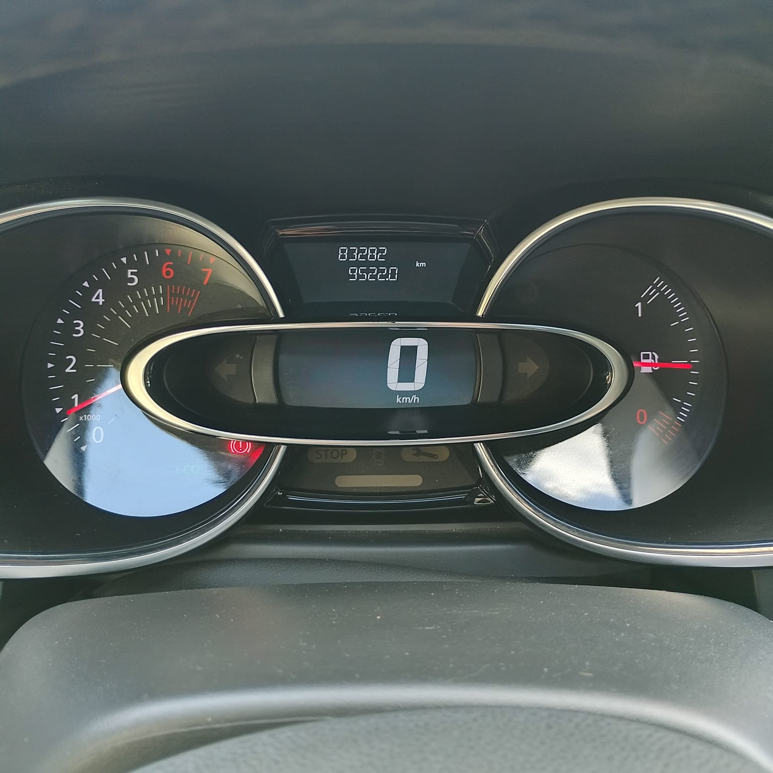 Renault Clio Iv Dynamique — foto 14 de 16